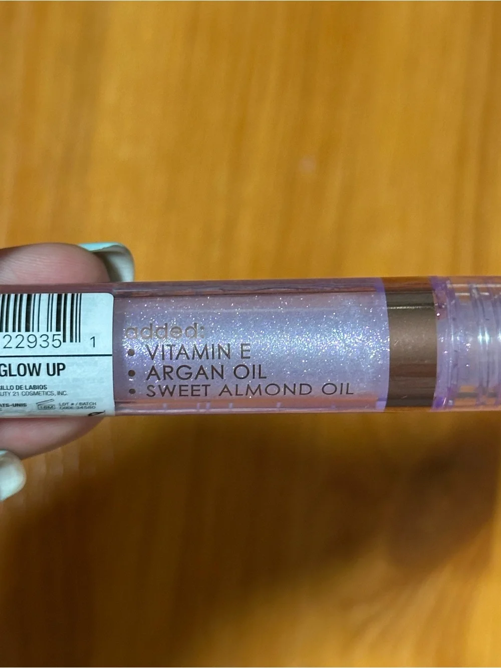 LA Girl Luminous Lip Gloss in Silver Shimmer